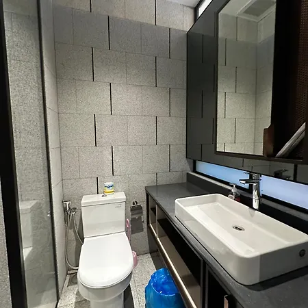 Scarletz Suites Klcc By Numa Kuala Lumpur Luaran gambar