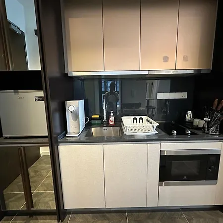Scarletz Suites Klcc By Numa Kuala Lumpur Luaran gambar