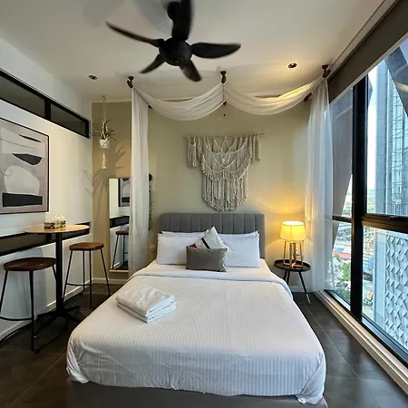 Scarletz Suites Klcc By Numa Kuala Lumpur Luaran gambar