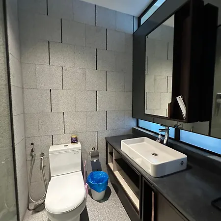 Scarletz Suites Klcc By Numa Kuala Lumpur Luaran gambar