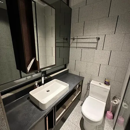Scarletz Suites Klcc By Numa Kuala Lumpur Luaran gambar