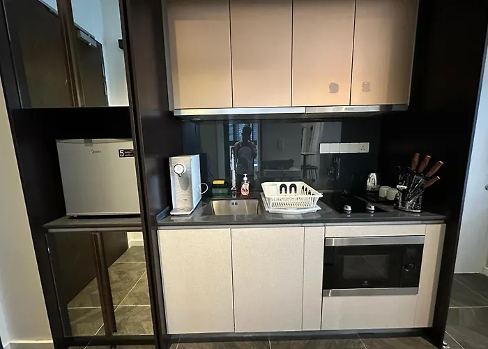 Scarletz Suites Klcc By Numa
